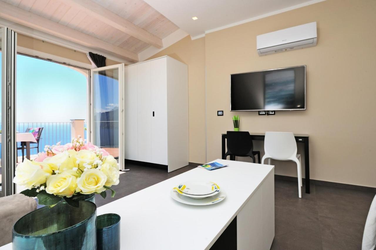 Amalfi Blu Retreat Apartment ภายนอก รูปภาพ
