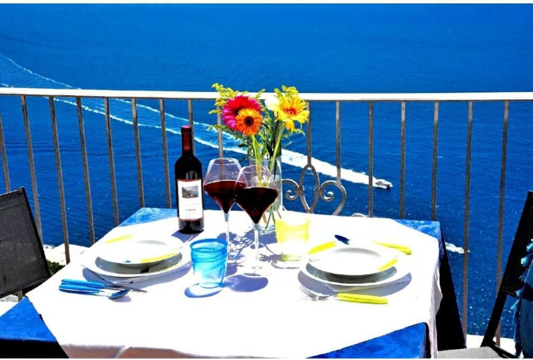 Amalfi Blu Retreat Apartment ภายนอก รูปภาพ