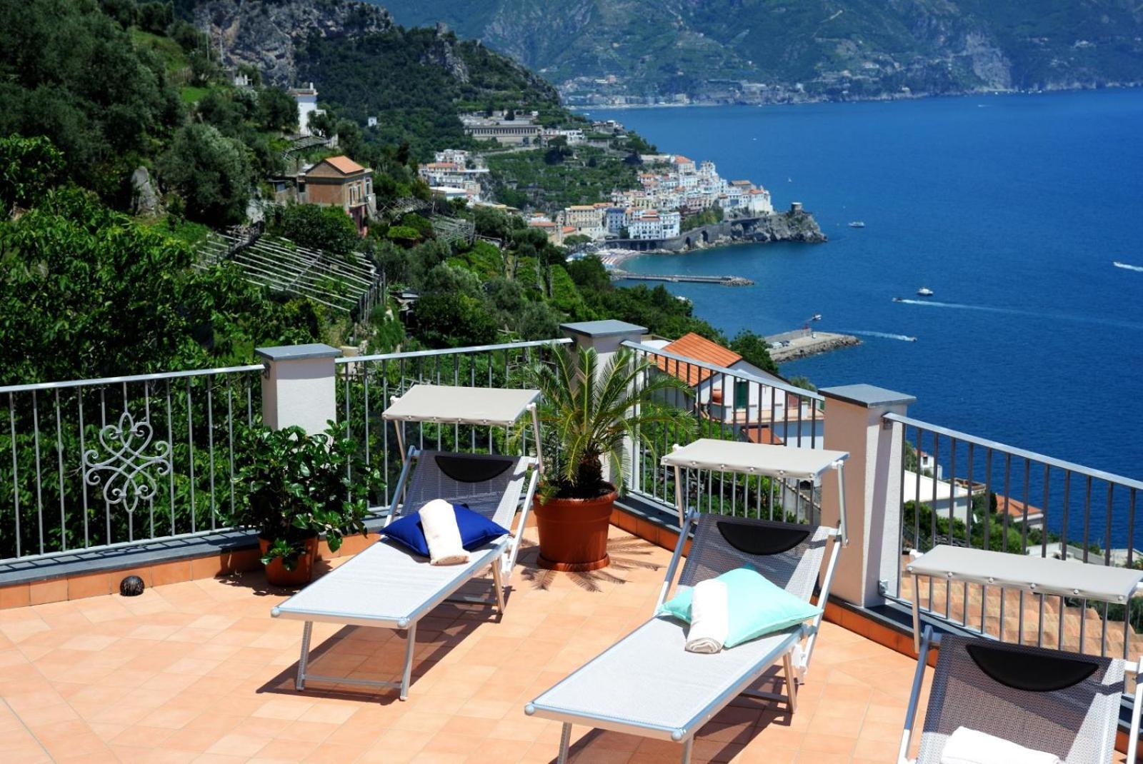 Amalfi Blu Retreat Apartment ภายนอก รูปภาพ